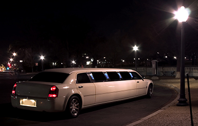 Why a Luxury Limousine is the Perfect Transportation for Your Prom Night