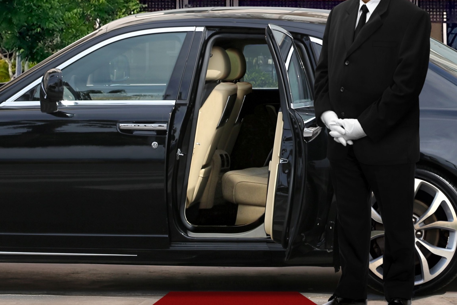 Discovering the Most Luxurious Limousine Experiences: Riding in Style